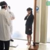 羞恥！教員採用試験を合格した新任女教師 医師も看護師も男の病院で男性教諭と一緒に着任前に健康診断を受けさせられるサンプル１