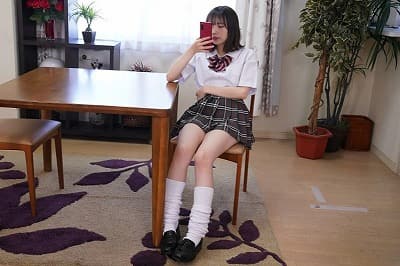 美女たちの足裏をふやけるまで舐めたい! 【ルーズソックス】編サンプル17