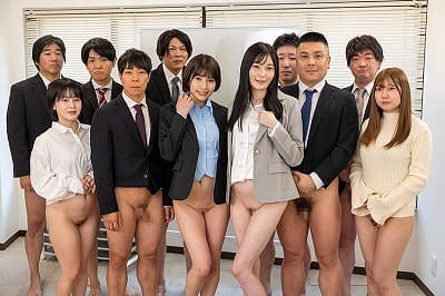 【下半身露出が当たり前になった世界】常にボトムレス露出サンプル２